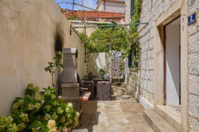 Just a step to the Old city gates